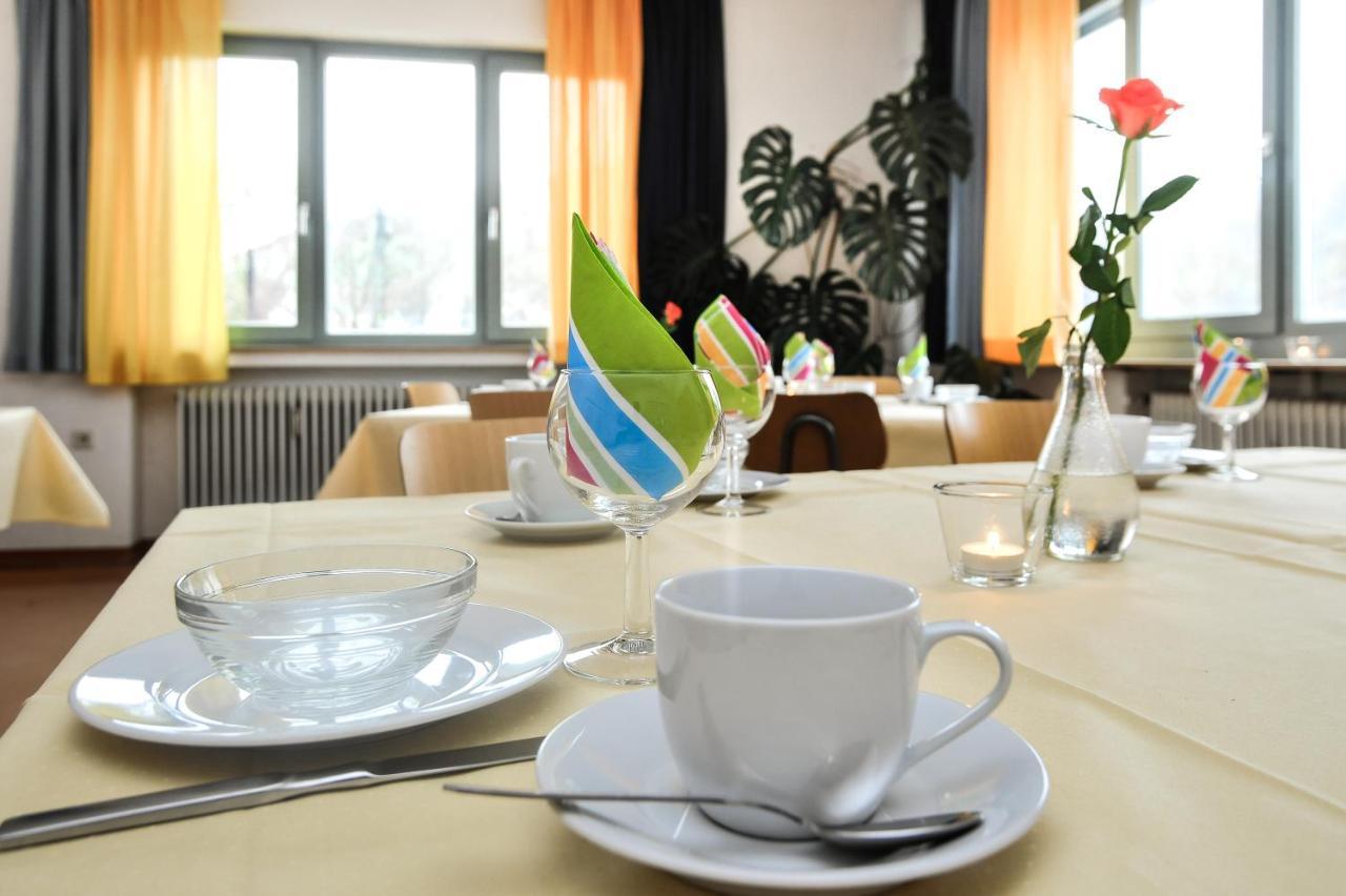 Gaestehaus Abz Stuttgart Zewnętrze zdjęcie